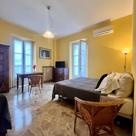 Apartment Bright Milan