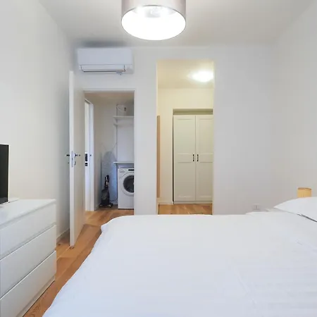 Melzo Premium Porta Venezia Milan