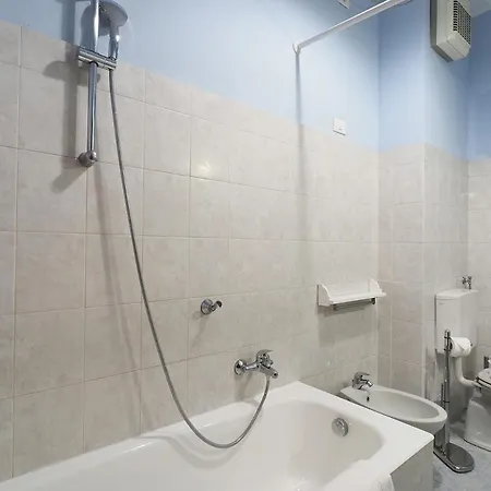 Apartament Contempora - Silent & Charming In Lovely Conca Del Naviglio Mediolan