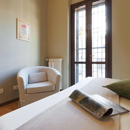 Contempora - Silent & Charming In Lovely Conca Del Naviglio Apartament
