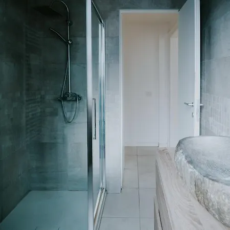 Апартаменты Superstudio 2 Bedrooms Heart Of