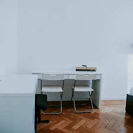 Апартаменты Superstudio 2 Bedrooms Heart Of Милан