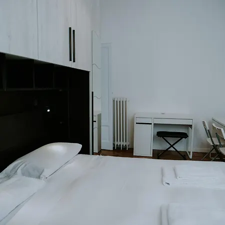 Апартаменты Superstudio 2 Bedrooms Heart Of Милан