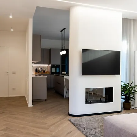 Apartment White House Con Posti Auto