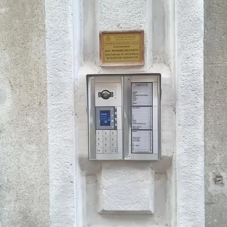 Stanza Privata Con Bagno Nel Centro Di Homestay *