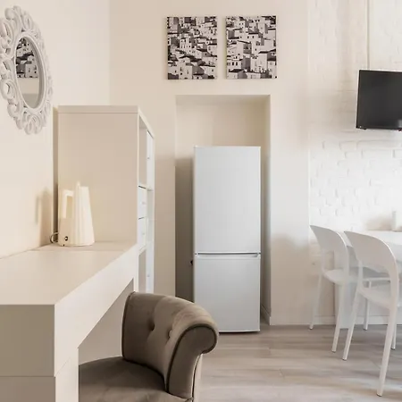 Tranquillo E Raffinato Monolocale Vicino Ptromana Apartament