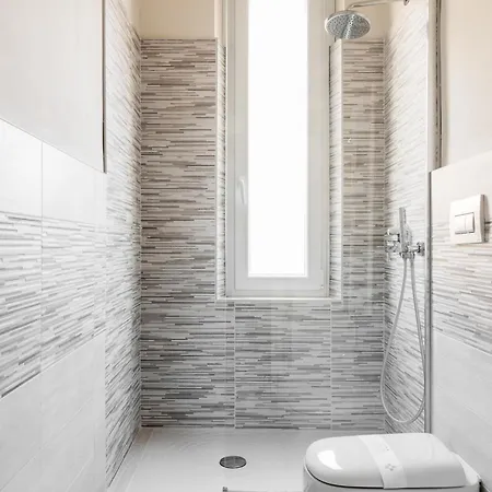 Tranquillo E Raffinato Monolocale Vicino Ptromana * Милан