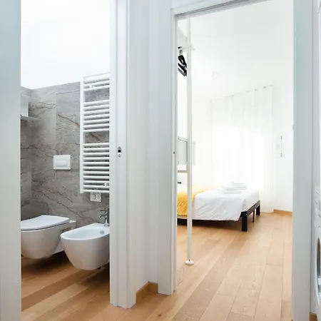 Artstay - New Exclusive Apt Near Metro M4 * Milan