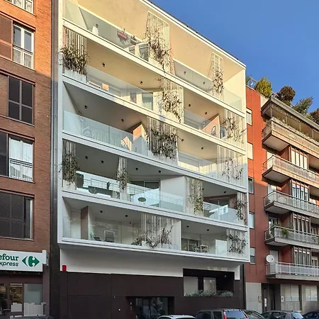 Artstay - New Exclusive Apt Near Metro M4 * Milan