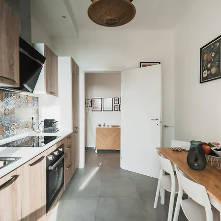 Botticelli 24 Milano