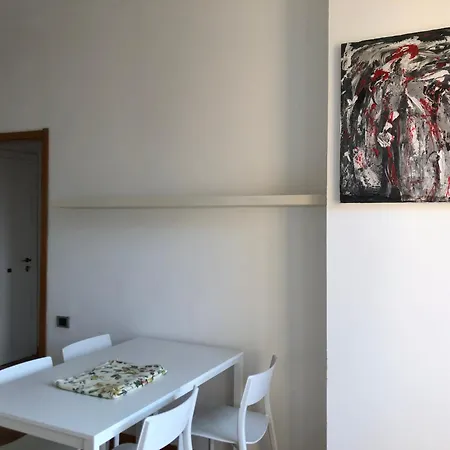 Bright Flat - Fashion & Design District ميلان