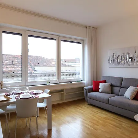 Brera Con Posto Auto Gratuito Apartment Milan