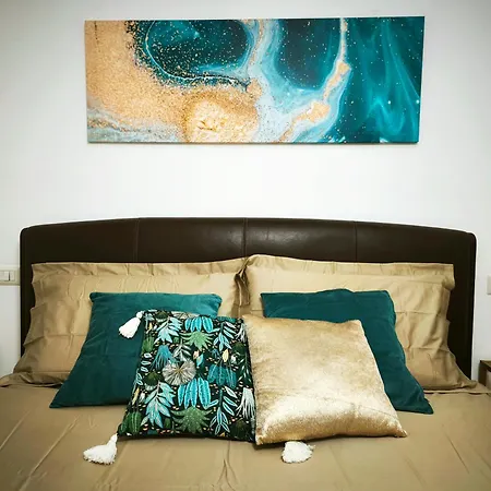 Spacious Near Metro Loreto Daire *