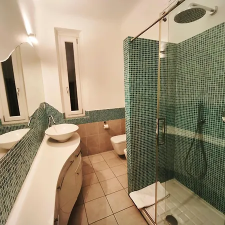 Spacious Near Metro Loreto Apartmán *