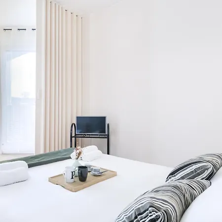 Апартаменты Easylife - - Romana 51 - Porta Romana *