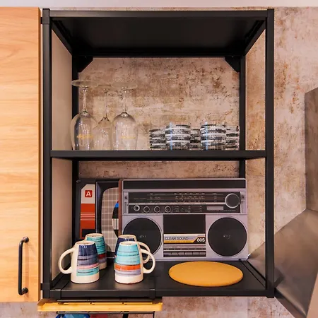 Lotto-sansiro, Comfort Business & Wi-fi * Mailand