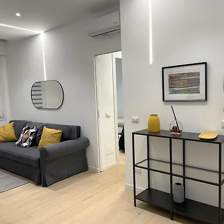 Via Giulio Cesare Procaccini 69 Sub 28 - Sempione Luxury Apartment *