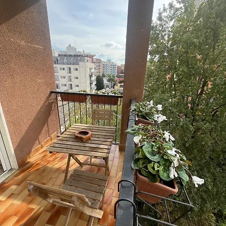 Sunny Comfy Holiday home Milan