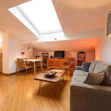 Quite And Lovely Attic - Paolo Sarpi 8 - Location * Milan