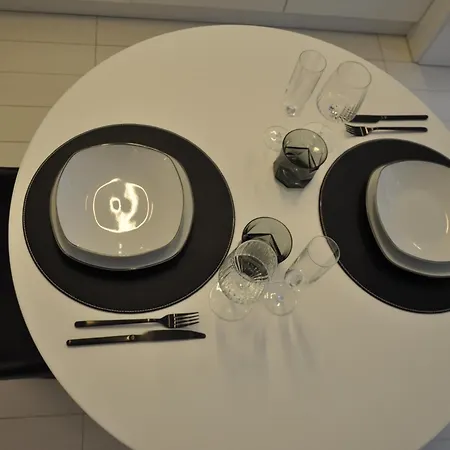 Duomo Intero Апартаменты Милан