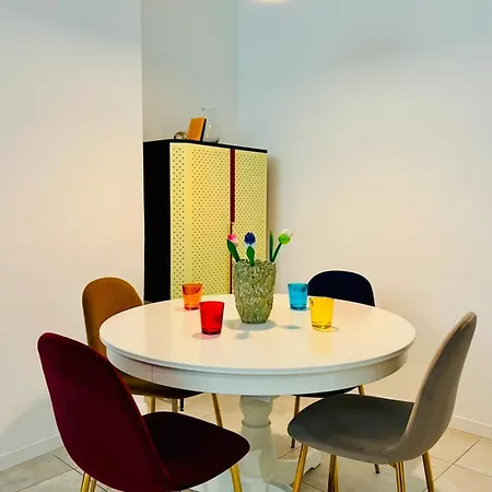 Flats And Modern In Navigli Apartment *