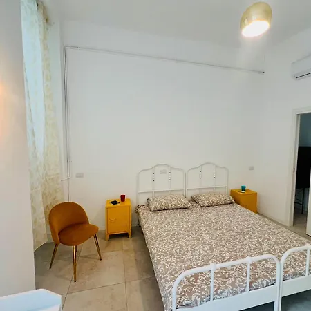 Flats And Modern In Navigli * Milano