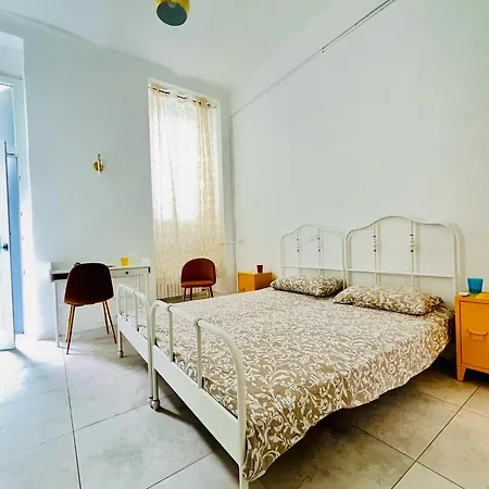 Flats And Modern In Navigli Apartment Milan