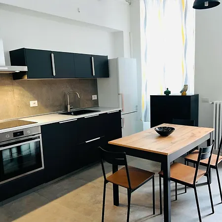 Flats And Modern In Navigli Apartment *