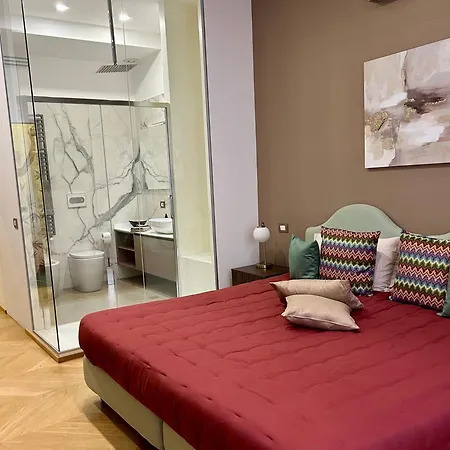 Luxury Gold Apartment *