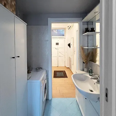 A House - Cozy At Noce District דירה *