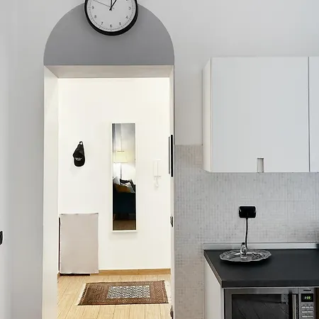 A House - Cozy At Noce District Apartment *