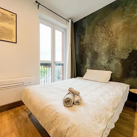 Repetti - Two Adjacent & Independent 10 Minutes To Centre & Linate Airport