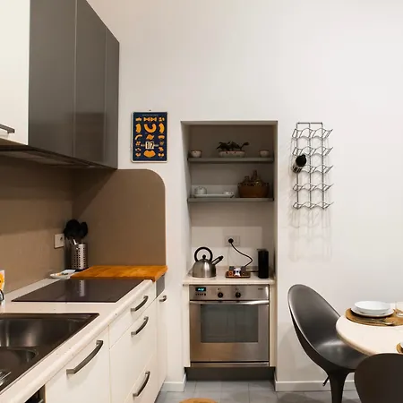 Apartment Modern Milan