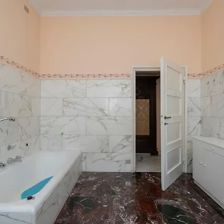 דירה Elegante A Due Passi Dal Centro