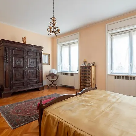 Elegante A Due Passi Dal Centro דירה מילאנו