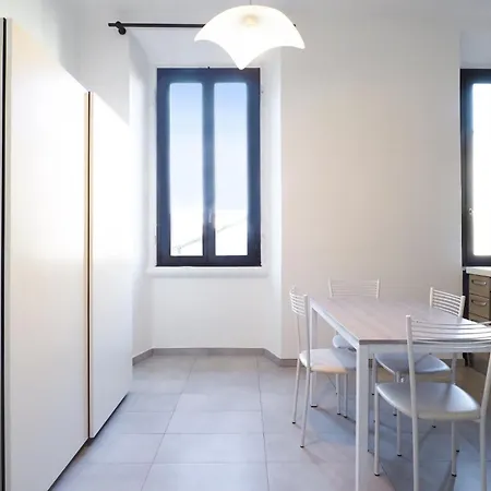 Zaffiro Apartment Milan