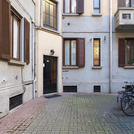 Zaffiro Apartment