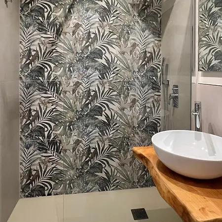 Apartament Private Near Duomo - M4 Santa Sofia Mediolan