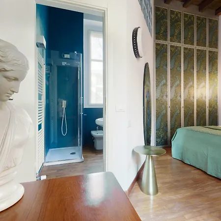 Classy - Porta Venezia, Duomo, Montenapoleone Апартаменты Милан