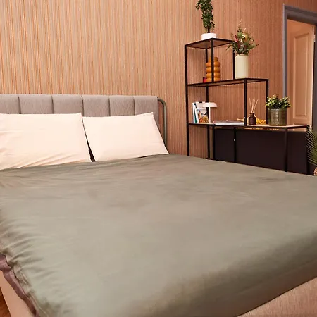 Urban Flats Sanzio 20 - Vicino A Duomo, Stadio E Fiera Apartmán