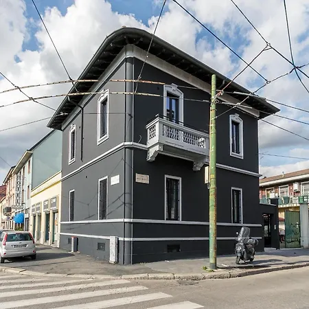 Quantum 6 Proton Apartment