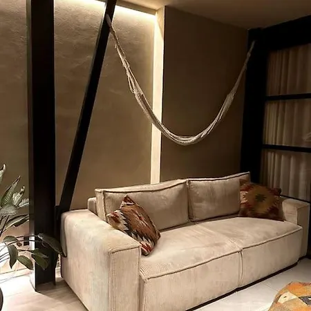 Apartamento Modern Canal-side Loft With Private Garden