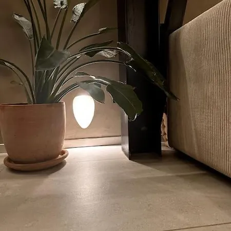 Apartment Modern Canal-side Loft With Private Garden Milan