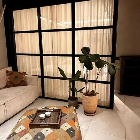 Apartamento Modern Canal-side Loft With Private Garden *