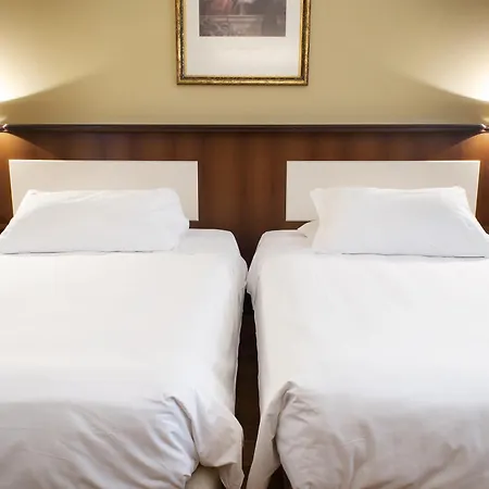Alga Hotel 3*