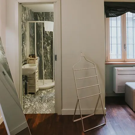 Apartment Prestige Boutique Homes - San Babila Milan