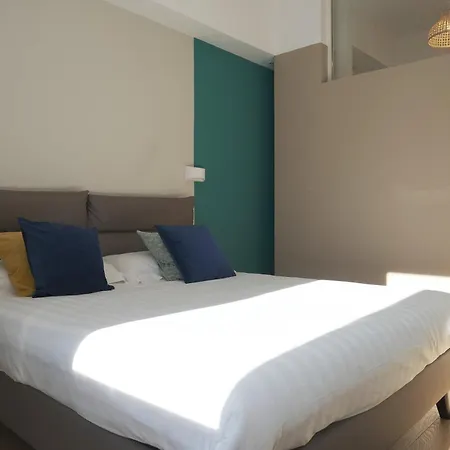 Comecasa Porta Romana Flat No Area C * ミラノ