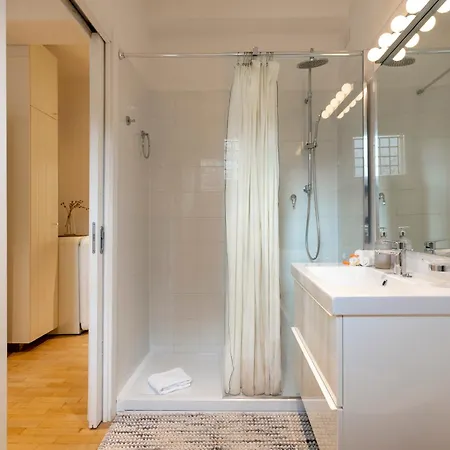 Co99 - Cozy & Quiet Gambara Апартаменты *