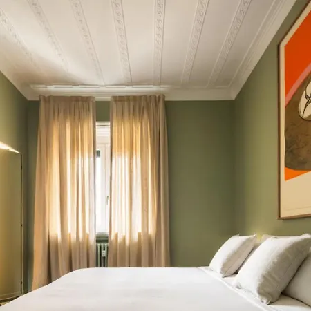 Reihens Daire Milano