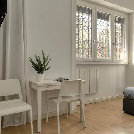 San Siro - Close To The Stadium And Fiera アパート ミラノ